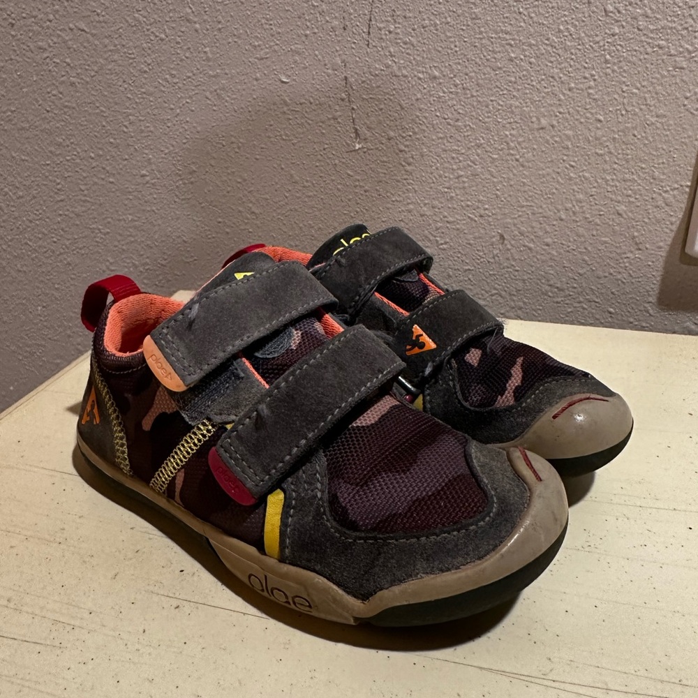 Plae Camo Shoes